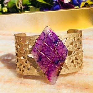 Dragon’s Vein agate cuff bracelet